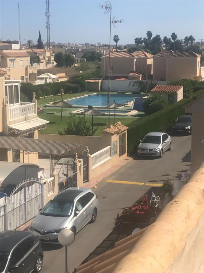 2 Bed Apartment In Paraje Natural Fase 1, Torrevieja Luaran gambar