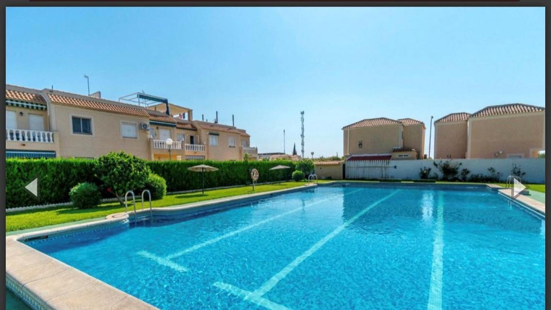2 Bed Apartment In Paraje Natural Fase 1, Torrevieja Luaran gambar